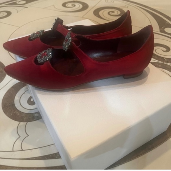 Manolo Blahnik - Picture 3 of 4